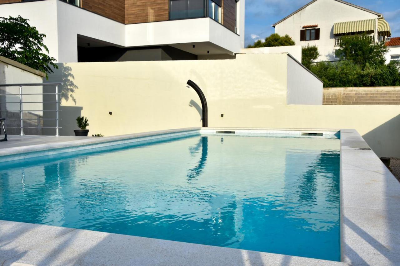 Villa Sportiva Zadar With Private Heated Pool Exterior photo